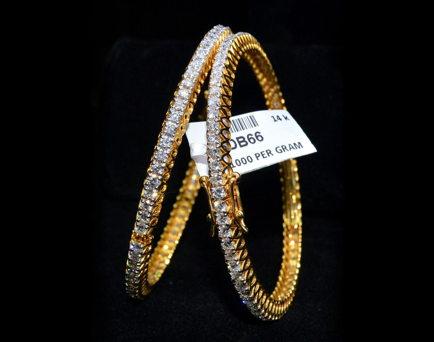 Timeless 18k Gold & Diamond Bangle