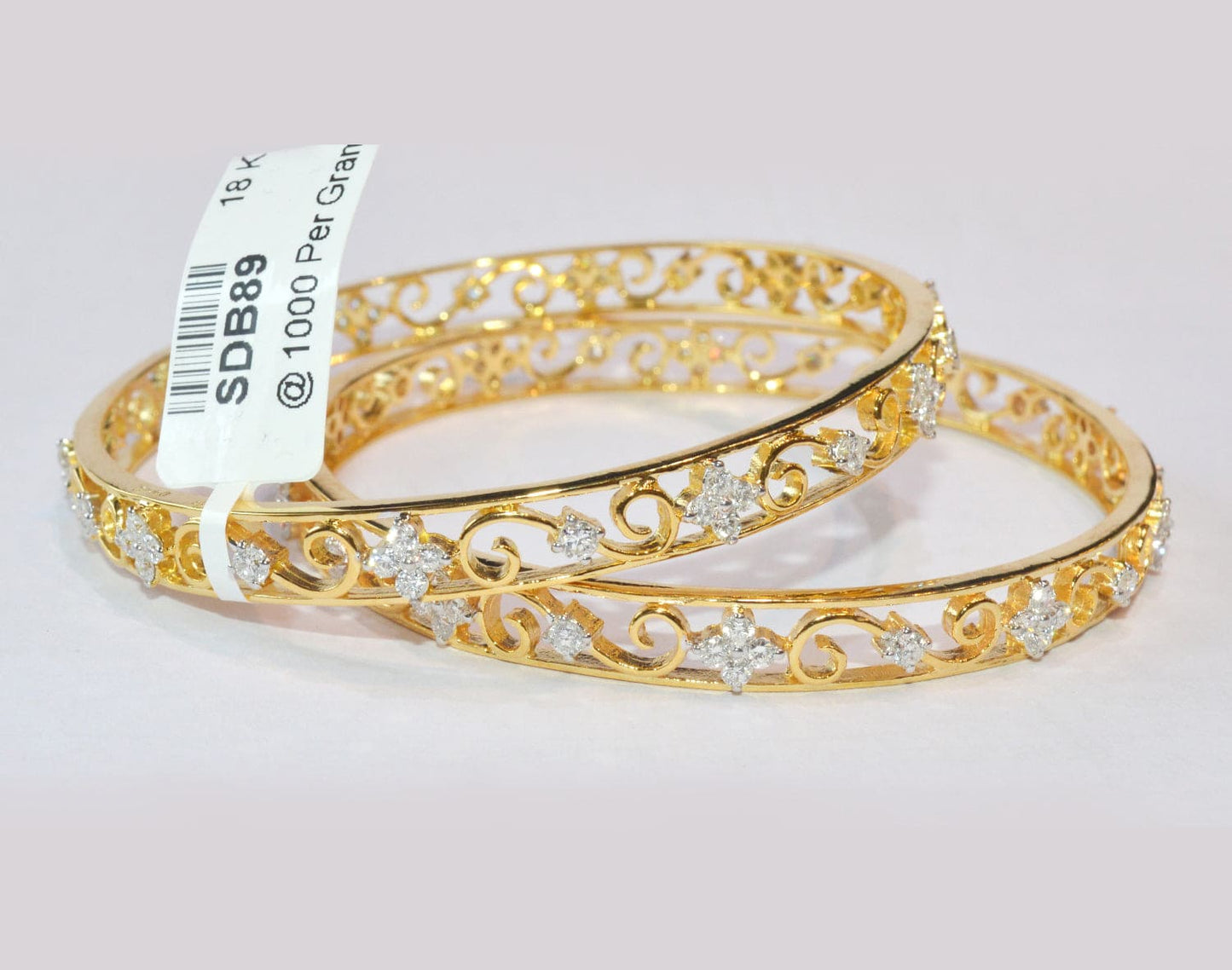Timeless 18k Yellow Gold & Diamond Bangle