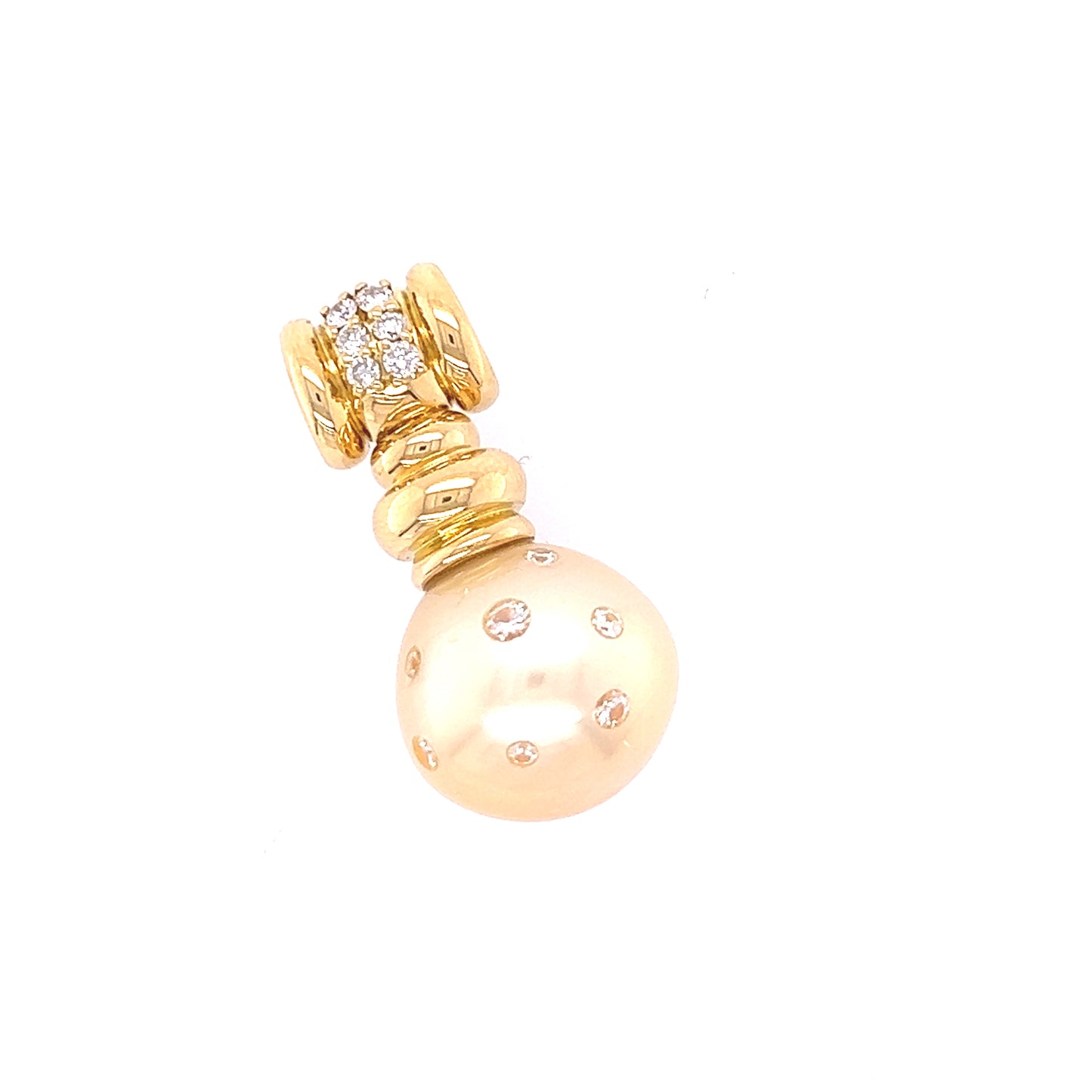 K18 Exotic Dia Studded Pearl Pendant