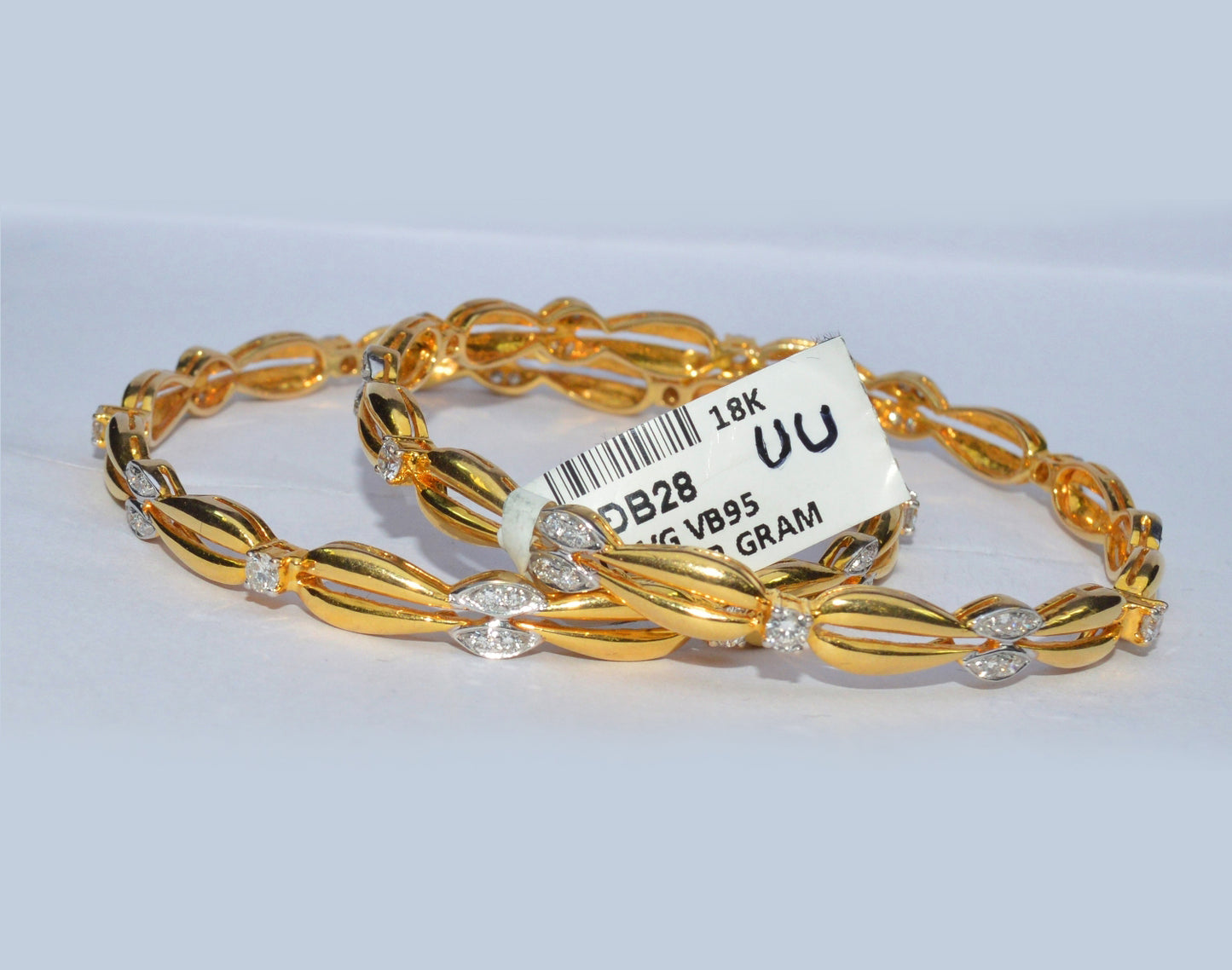 18k Serene Yellow Gold & Diamond-stone Bangle