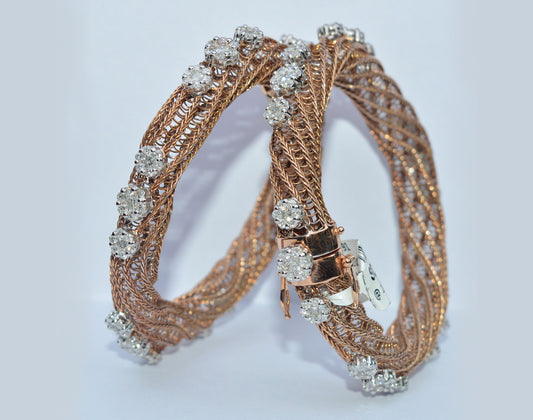 Regal 18k Rose Gold Diamond Studded Bangle