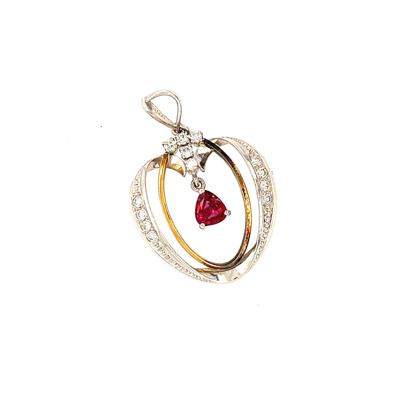K18 Flattering Ruby Heart Pendant
