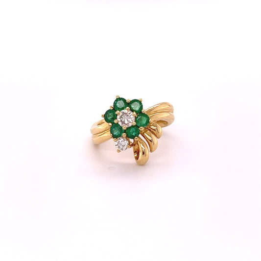 K18 Fine Floral Emerald Ring