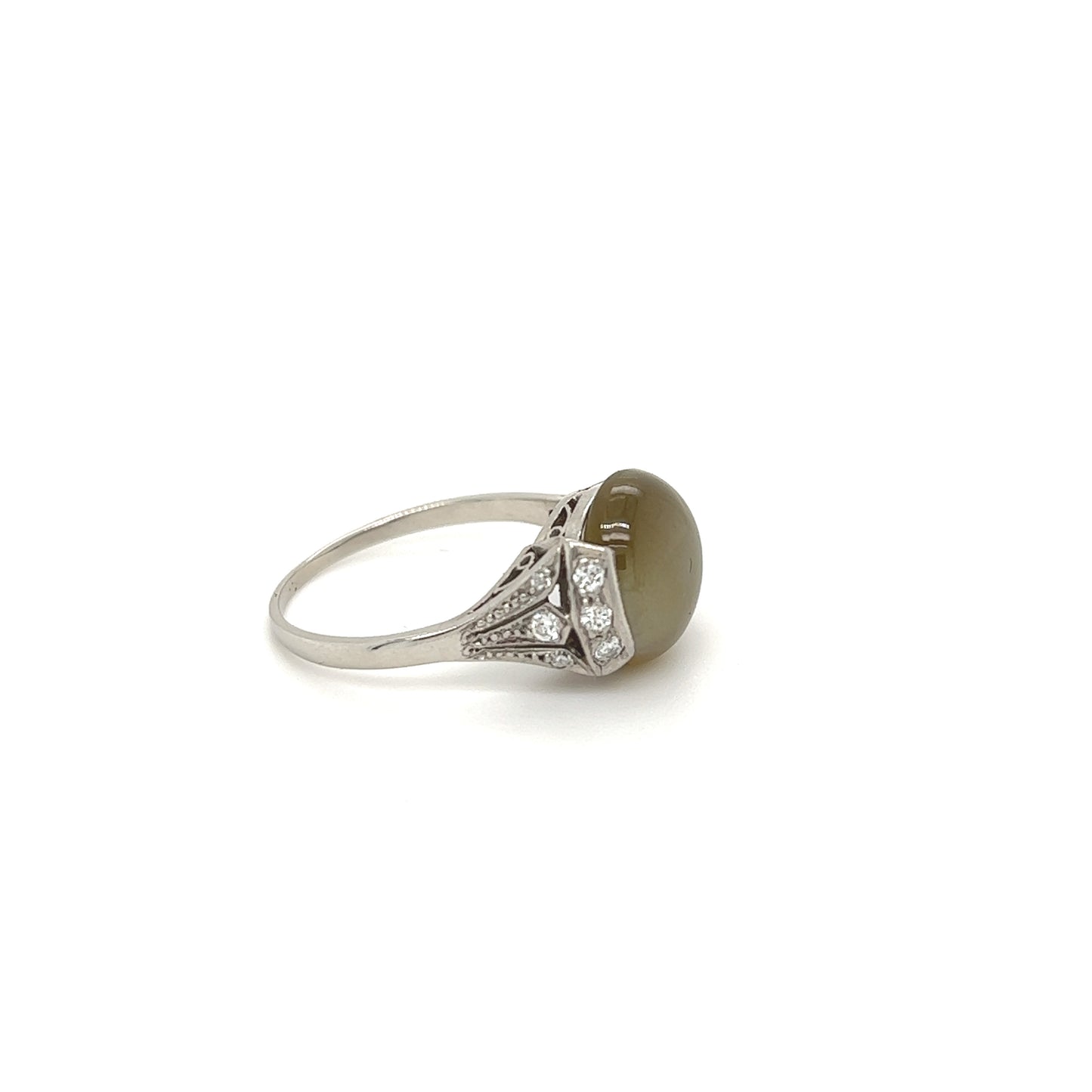PT900 Vintage Catseye Ring