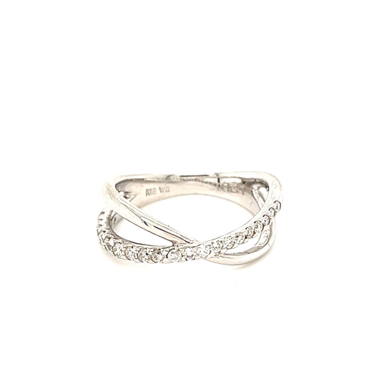18K Diamond criss cross ring